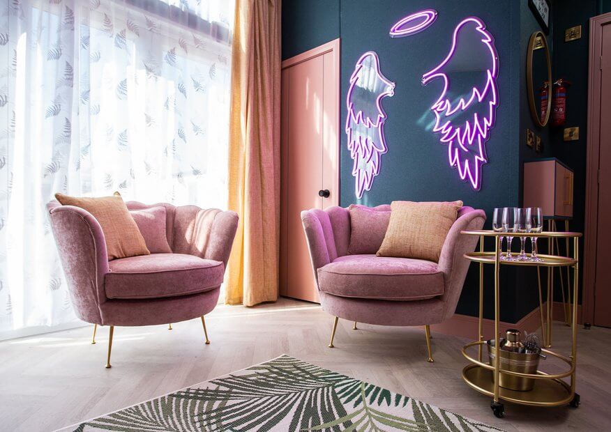 Newmor Wallcovering at Esme Lodge